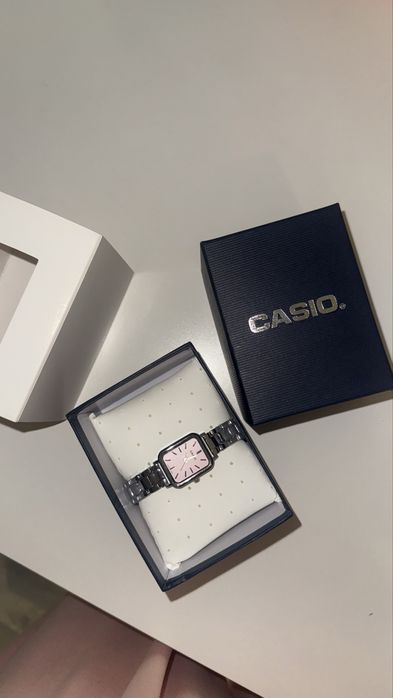 Продам CASIO часы за 20000 тг