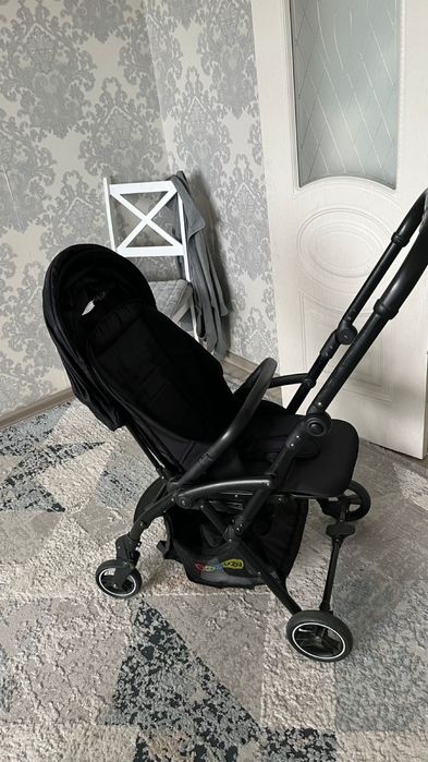 Срочно продаю коляску