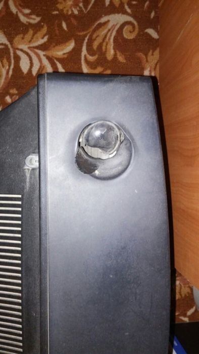 Телевизор LG 51диагональ