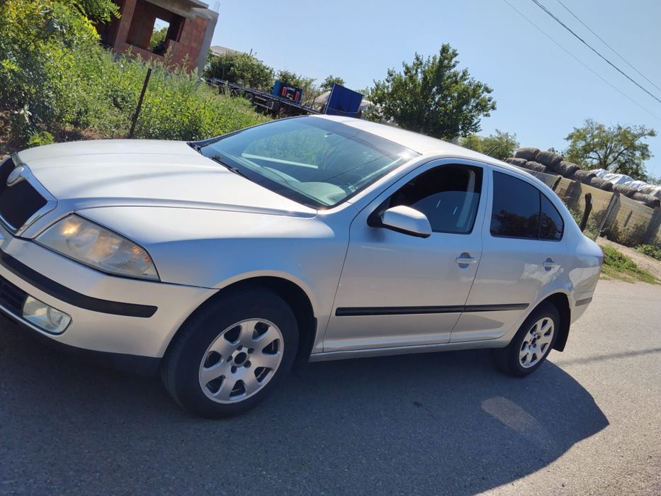 SKODA Octavia 2008 — imagine 1