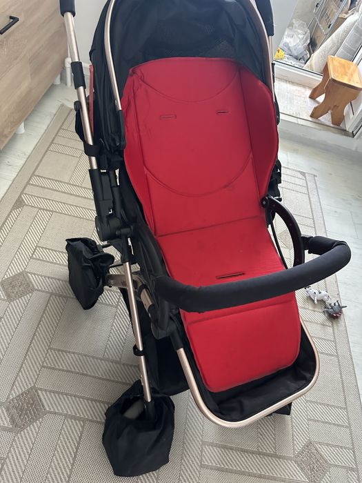 Продам коляску черного цвета