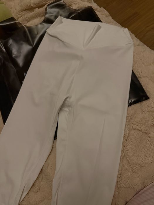 Легинсы для спорта.