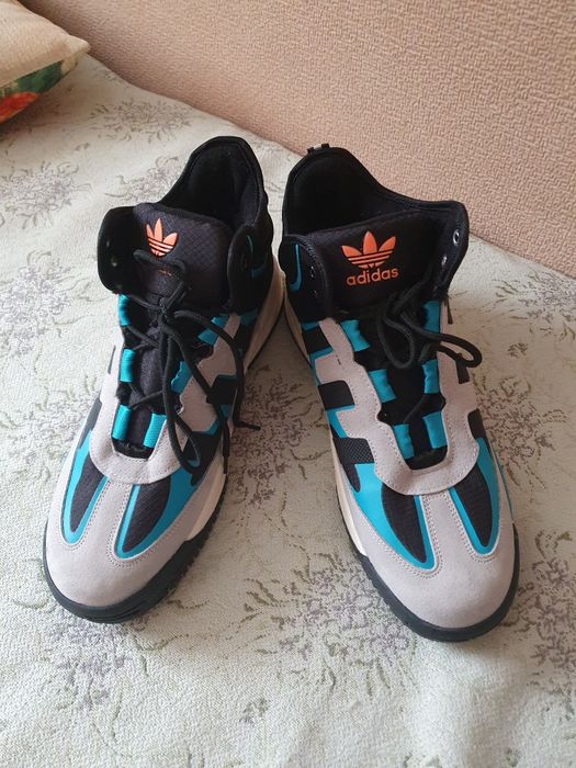 Кроссовки зимние с мехом