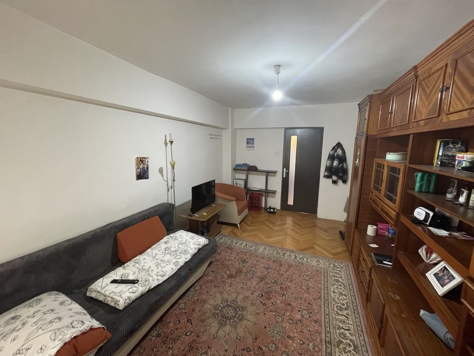 Apartament cu 3 camere in Tudor de ichiriat