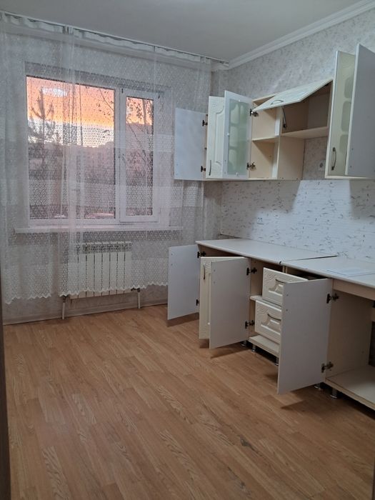 Сдам 3 комнаты квартира