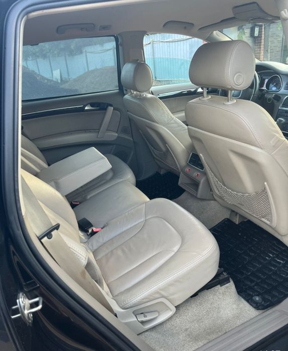 Dezmembrez Audi Q 7 3.0 BUG