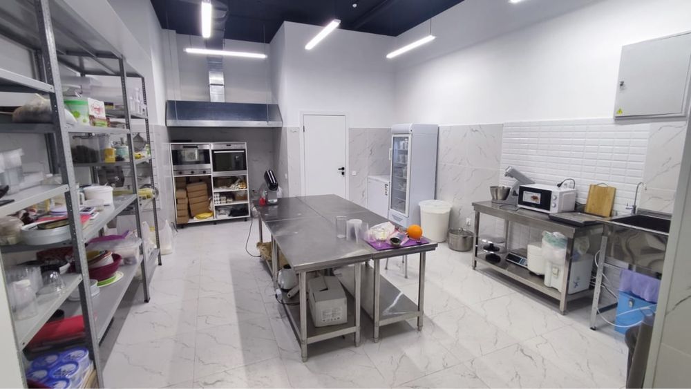 Помещение с ремонтом и оборудованием