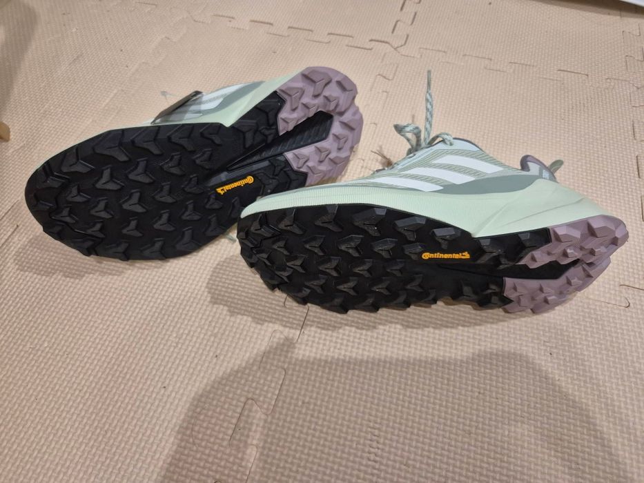 Нови чехли Adidas 39