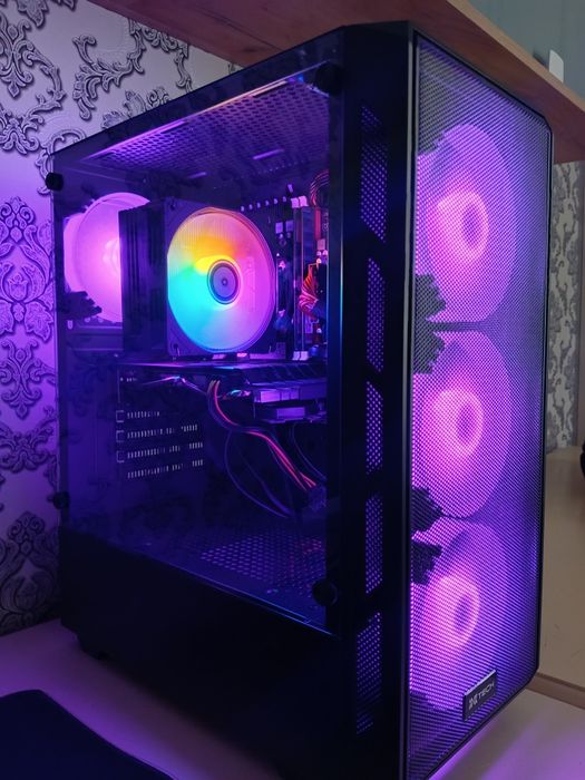 Бюджетный игровой компьютер!