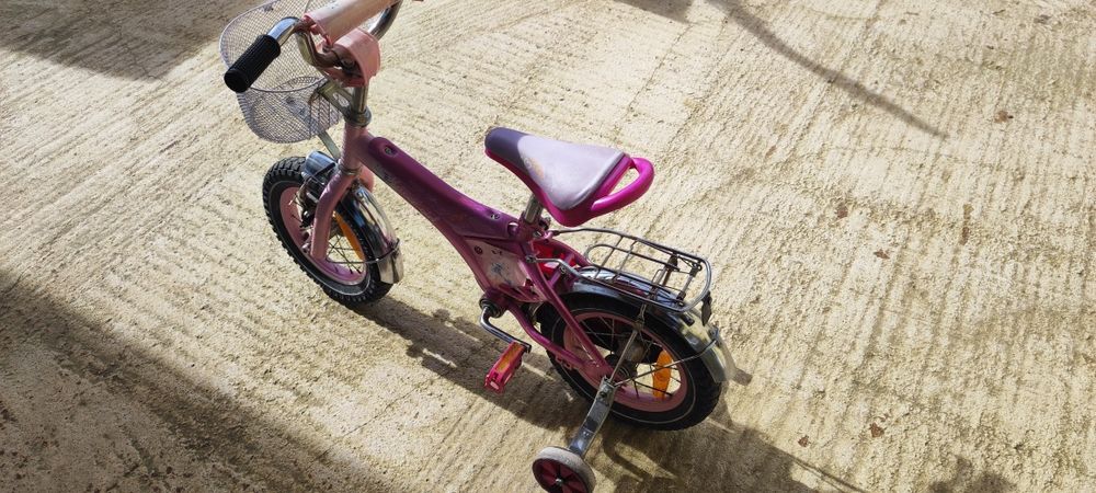 Продавам детски велосипед 12 цола, в отлично състояние