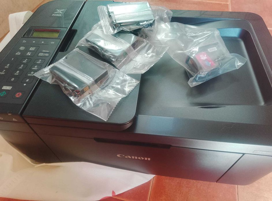 Мултифункционален Принтер Canon Pixma TR4650