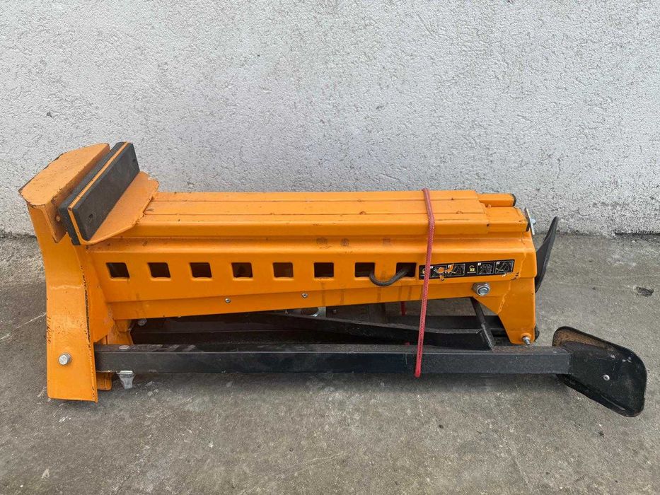 Menghina Triton SJA200 Superjaws