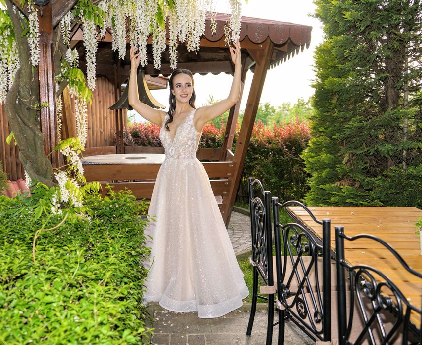 Блестяща бална рокля - засияй и ти!