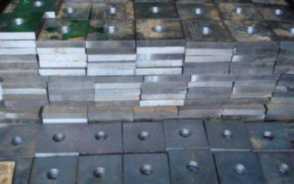 Заготовки из металла.