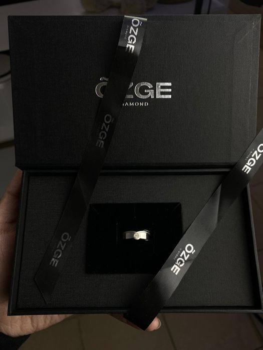 Серебряное дизайнерское кольцо OZGE, новое