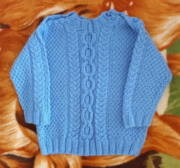 Продам детские вещи