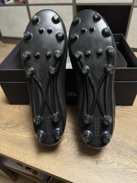 TRU TENACI FG Футболни Бутонки 42.5 номер