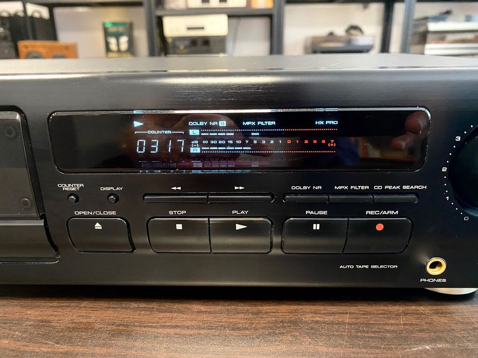 Тримоторен касетен дек Kenwood