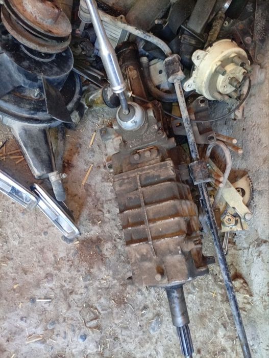 Metan gaz sotiladi 100 litr