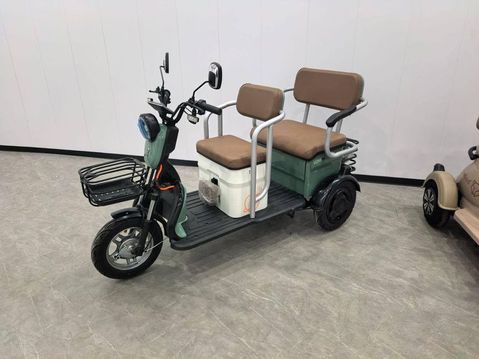 Трицикл с документами