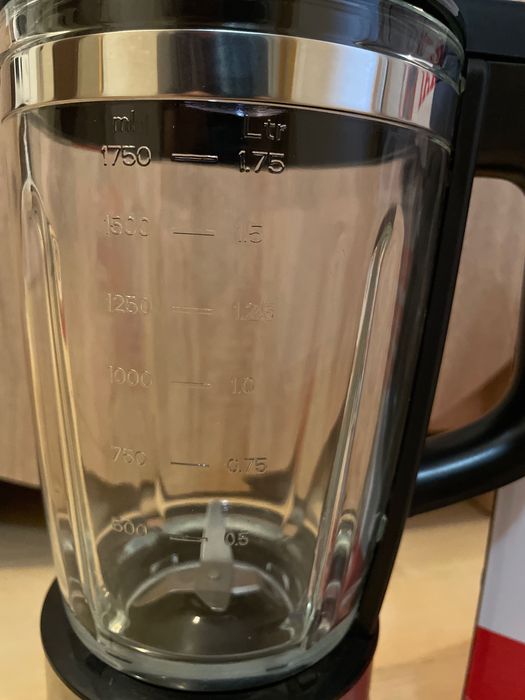 Blender Akai ATB-900