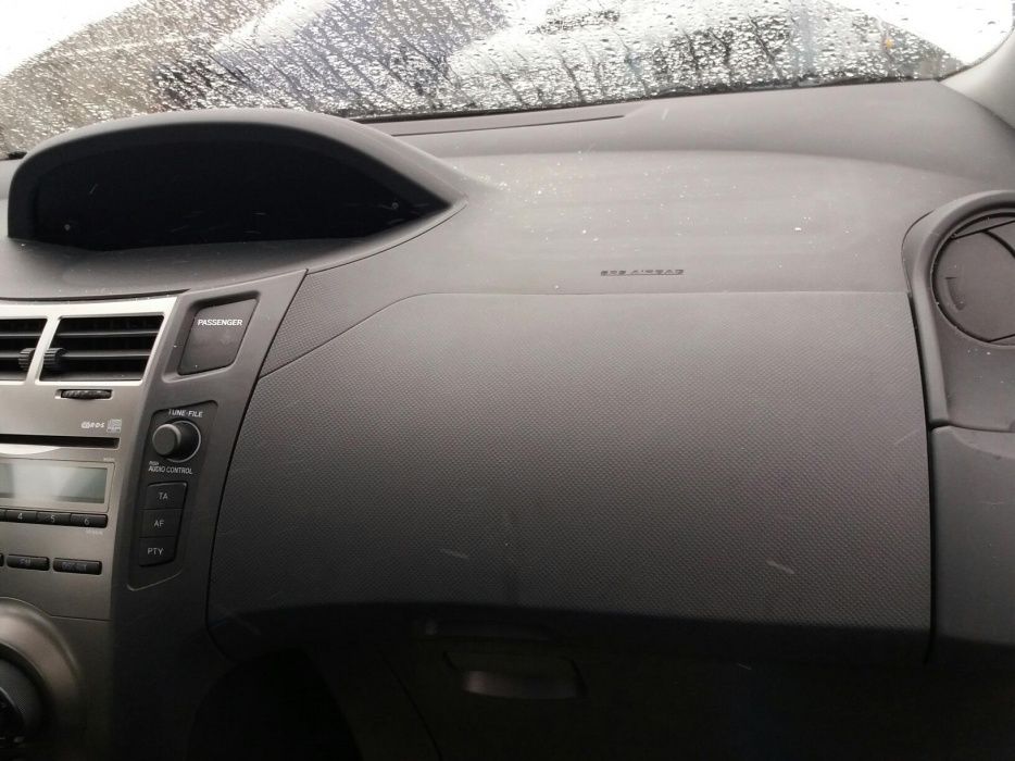 Plansa bord Kit airbag.uri toyota yaris xp9