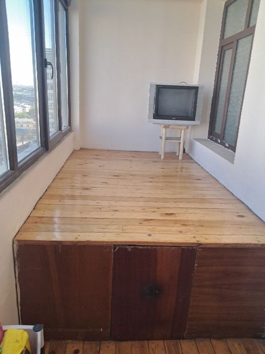 3 xonali uy sotiladi