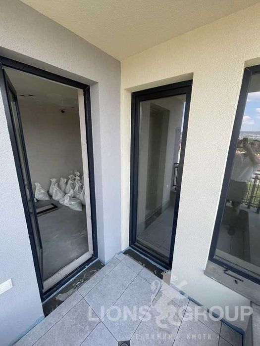 Продава се Тристаен апартамент в Варна, Аспарухово - 93 кв.м за 1500 €/кв.м - Снимка #11