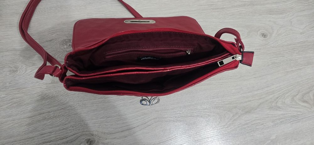 Дамска стилна чанта