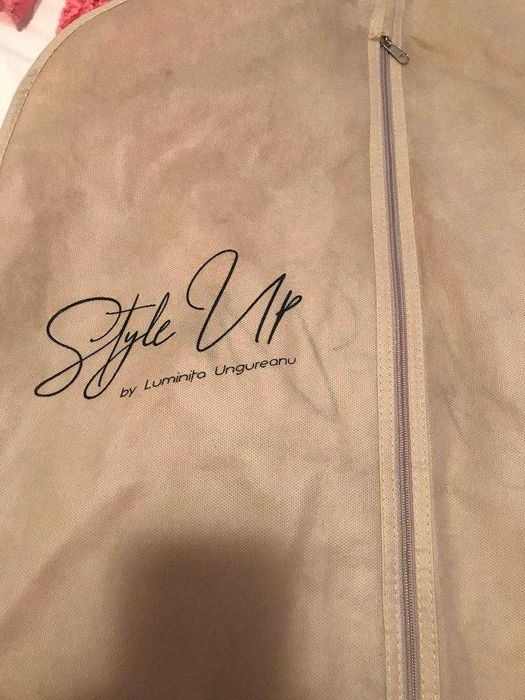 Rochie de Dantela Roz Unicat, marimea 38-40, by Luminita Ungureanu