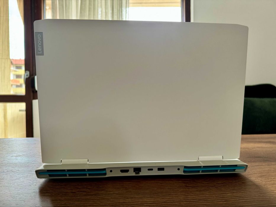 Геймърски Лаптоп Lenovo i5 12450H RTX 3050Ti 16RAM 512SSD 120Hz