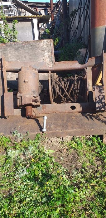 Лебёдка на газ 66, мтз , ЮМЗ, т 40.