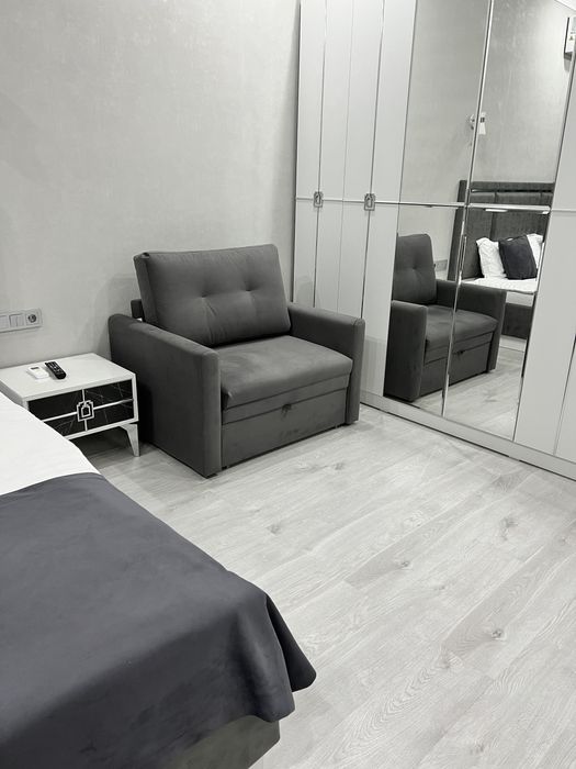 Посуточно 1 комн квартира в ЖК Аркада