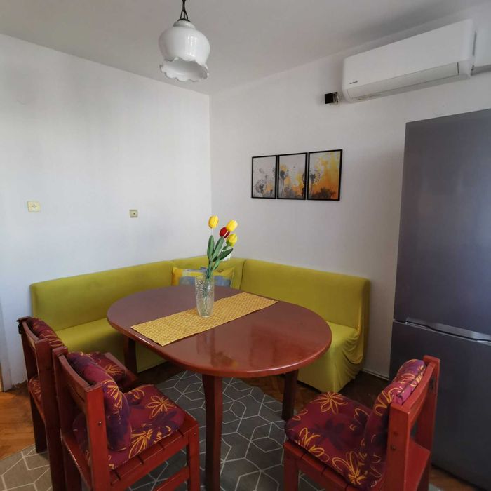 Собственик продава 4-стаен апартамент в град Плевен, 9ти квартал