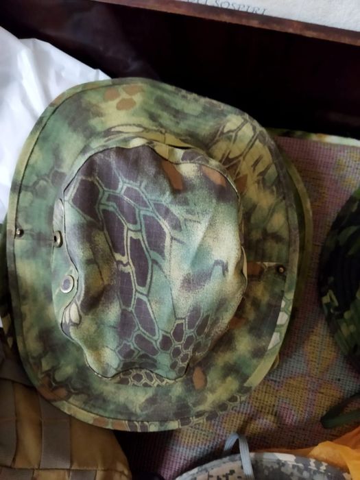 Панамы летний камуфляжных расцветок .