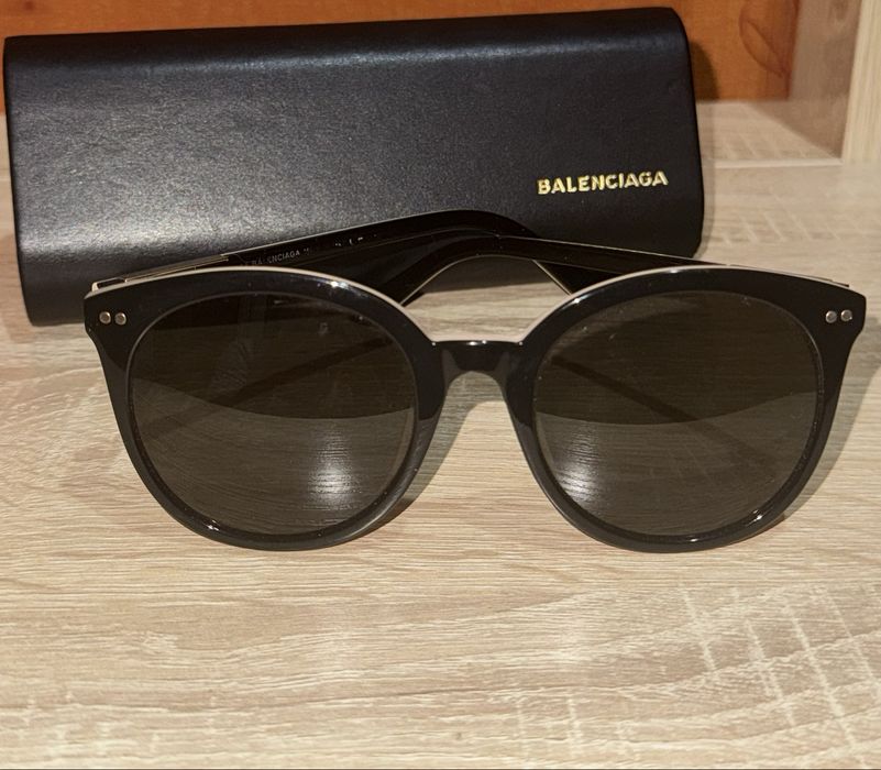 Солнцезащитные очки Balenciaga