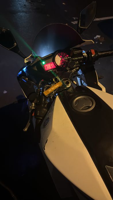 Yamaha yzf r125 2013