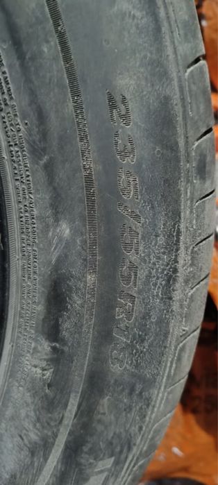 Продам шины на Туксон