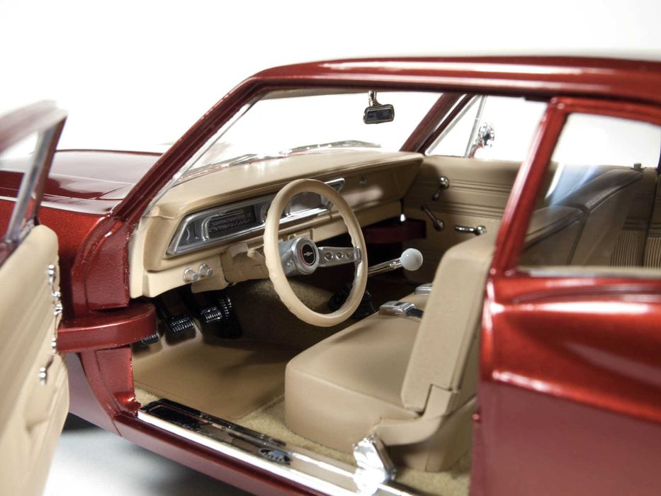 Vand macheta auto 1966 Chevy Biscayne 1/18