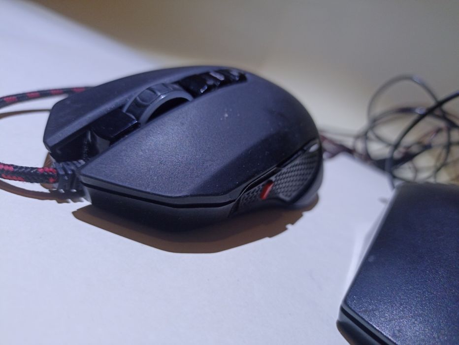 Продам 4 компьютерные мыши!