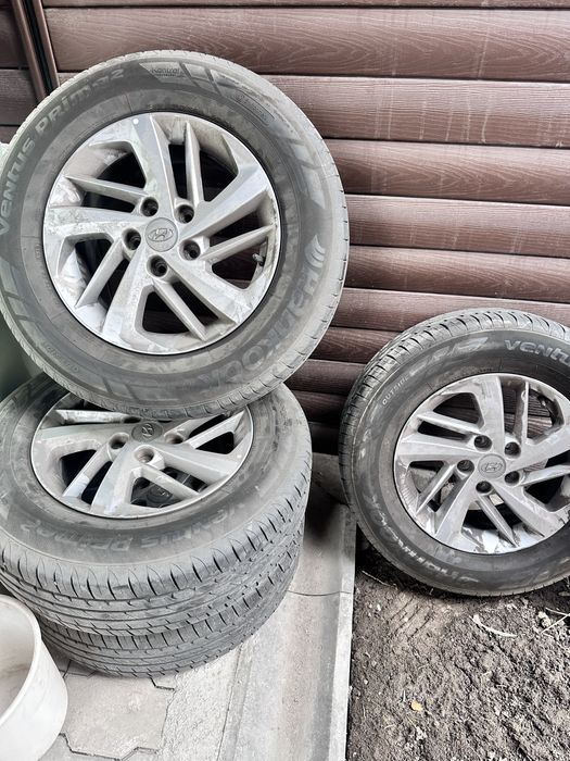 Комплект шин с дисками tucson