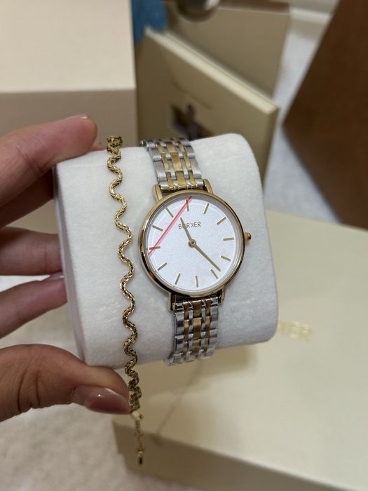 Часы от фирмы Burker