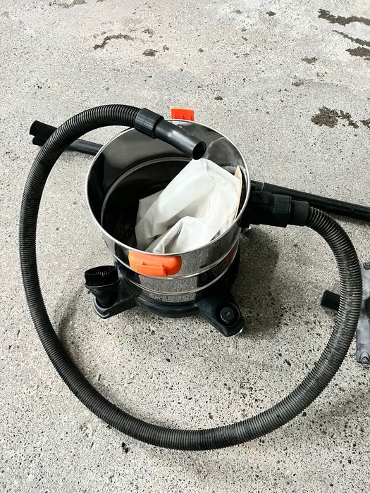 Пылесос строительный Dexter