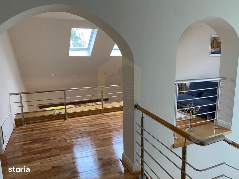 Închiriere casa individuala, 390 mp, teren 800, Gruia