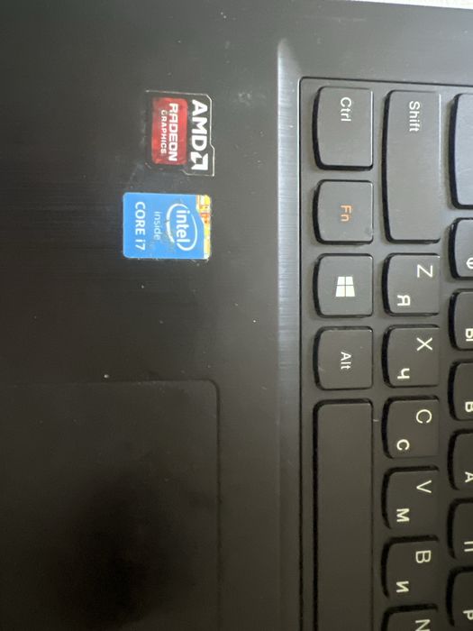 Ноутбук  LENOVO отличный
