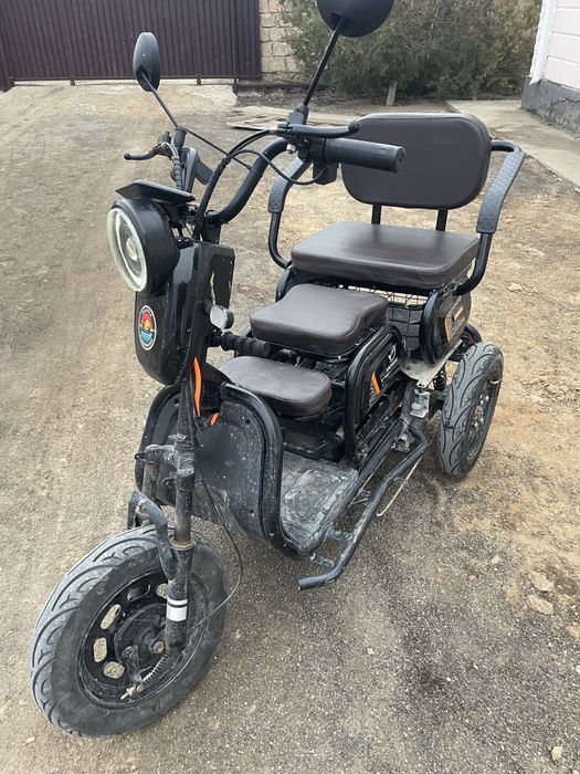 Самокат 3 колесный