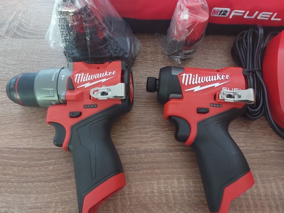 Set Milwaukee Fuel M12