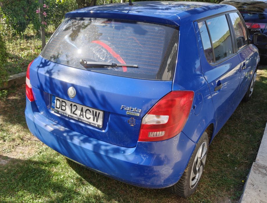 SKODA Fabia 2010 — imagine 3