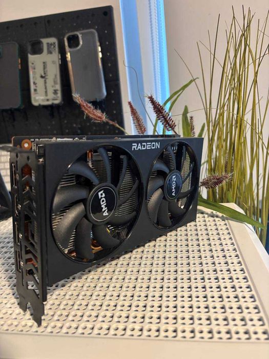 Геймърски компютър Ryzen 5600, RX6600 8GB, 16 ram, 1TB ssd NVME, 600W