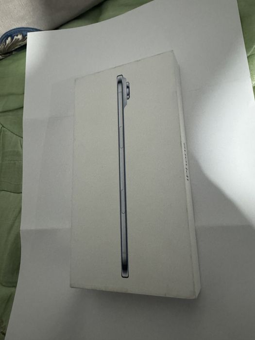 Iphone Air 256, sky blue